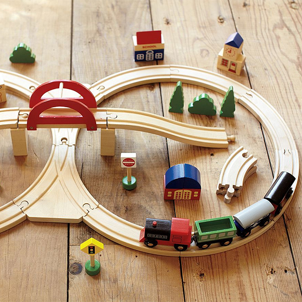 Train Set 02